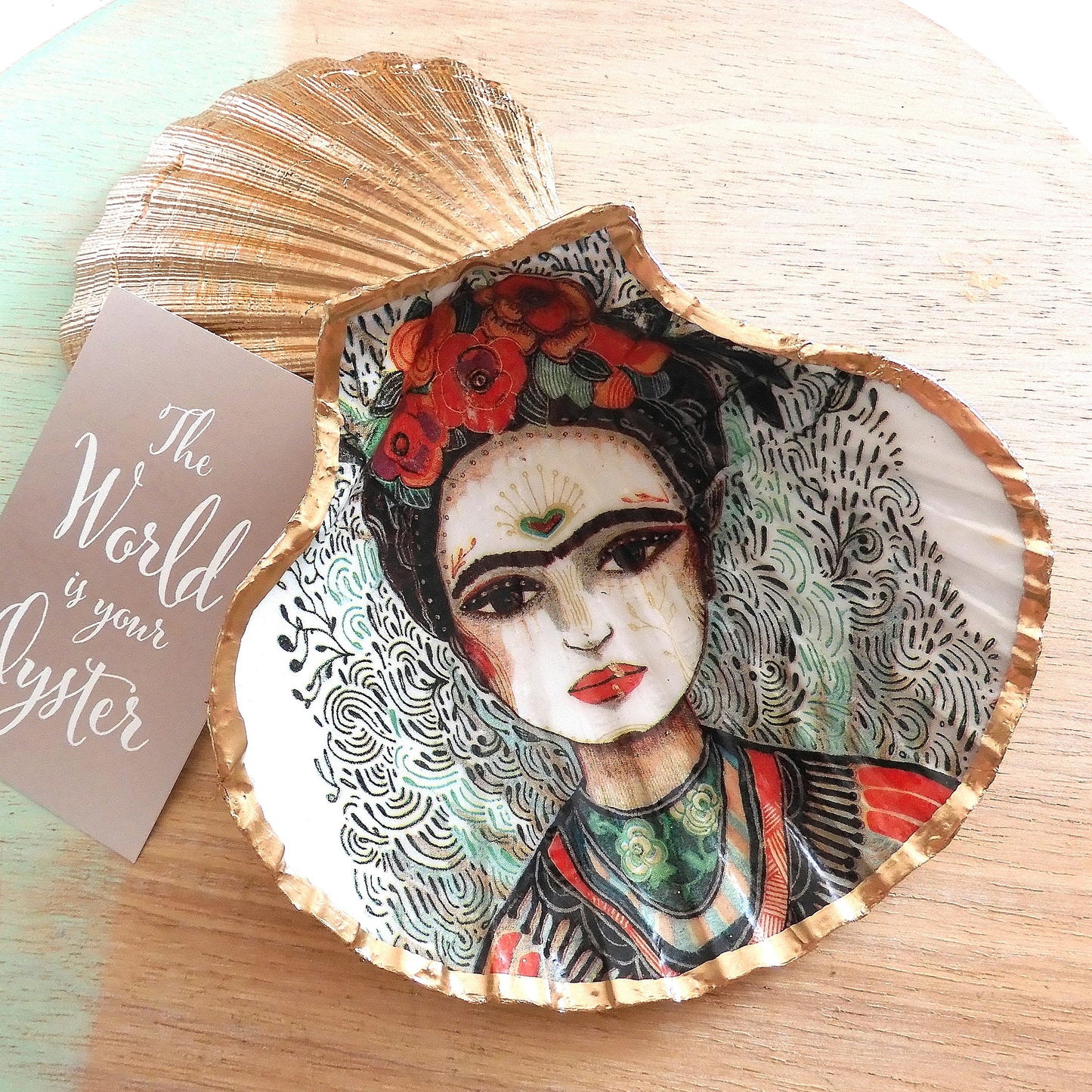 SCALLOP SHELL TRINKET DISH 'FRIDA'
