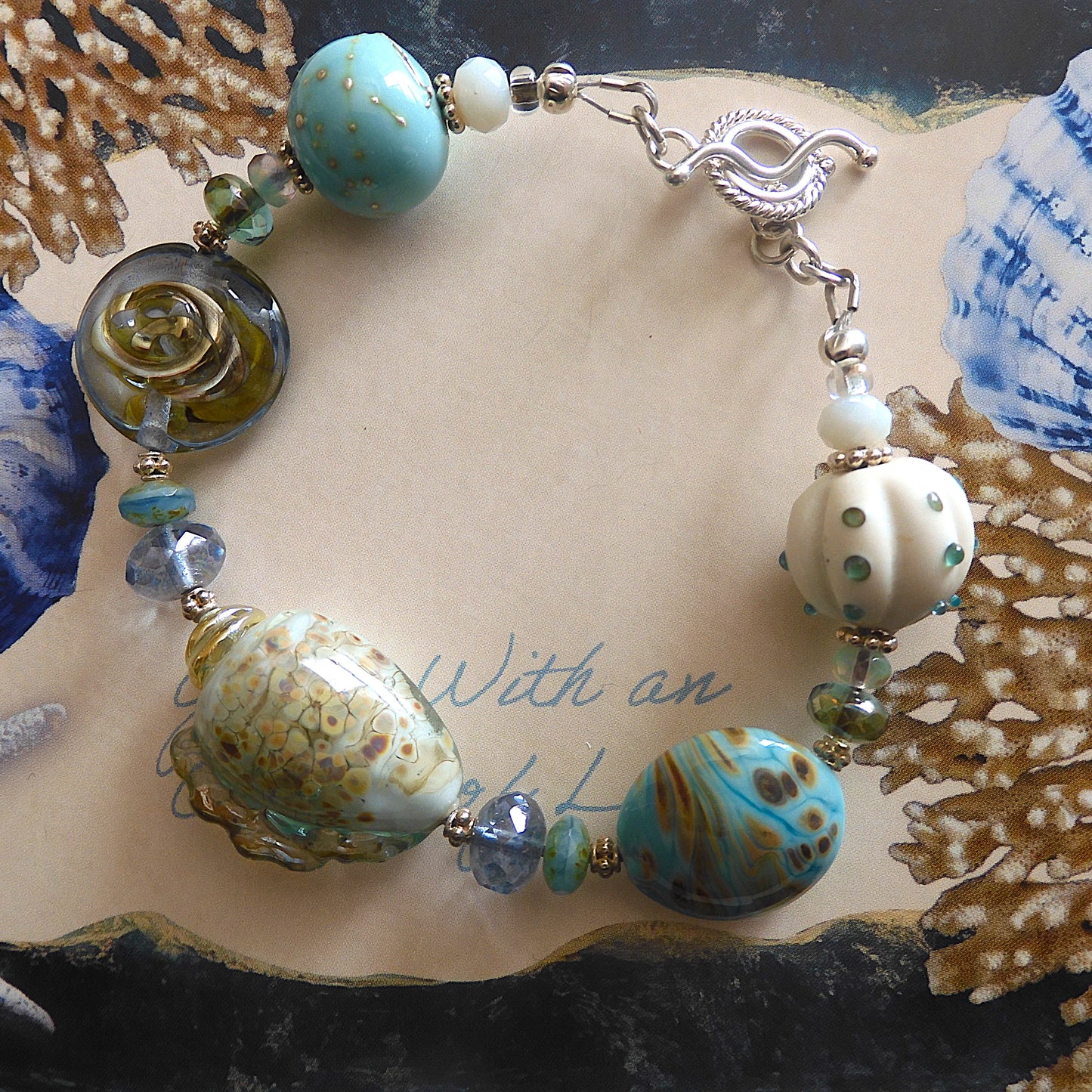 OCEAN TREASURES – Bracelet and Earrings Gift Set