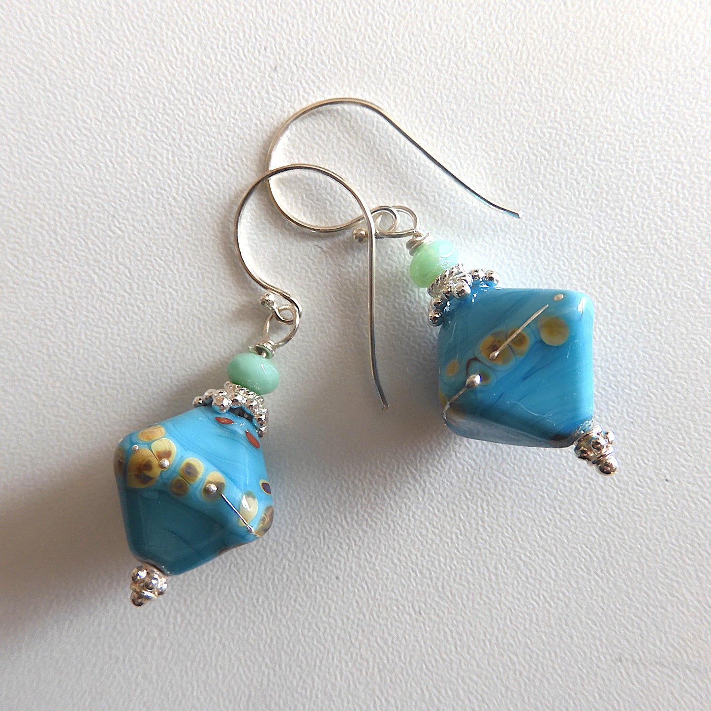 LAMPWORK GLASS BEAD EARRINGS 'TURQUOISE'