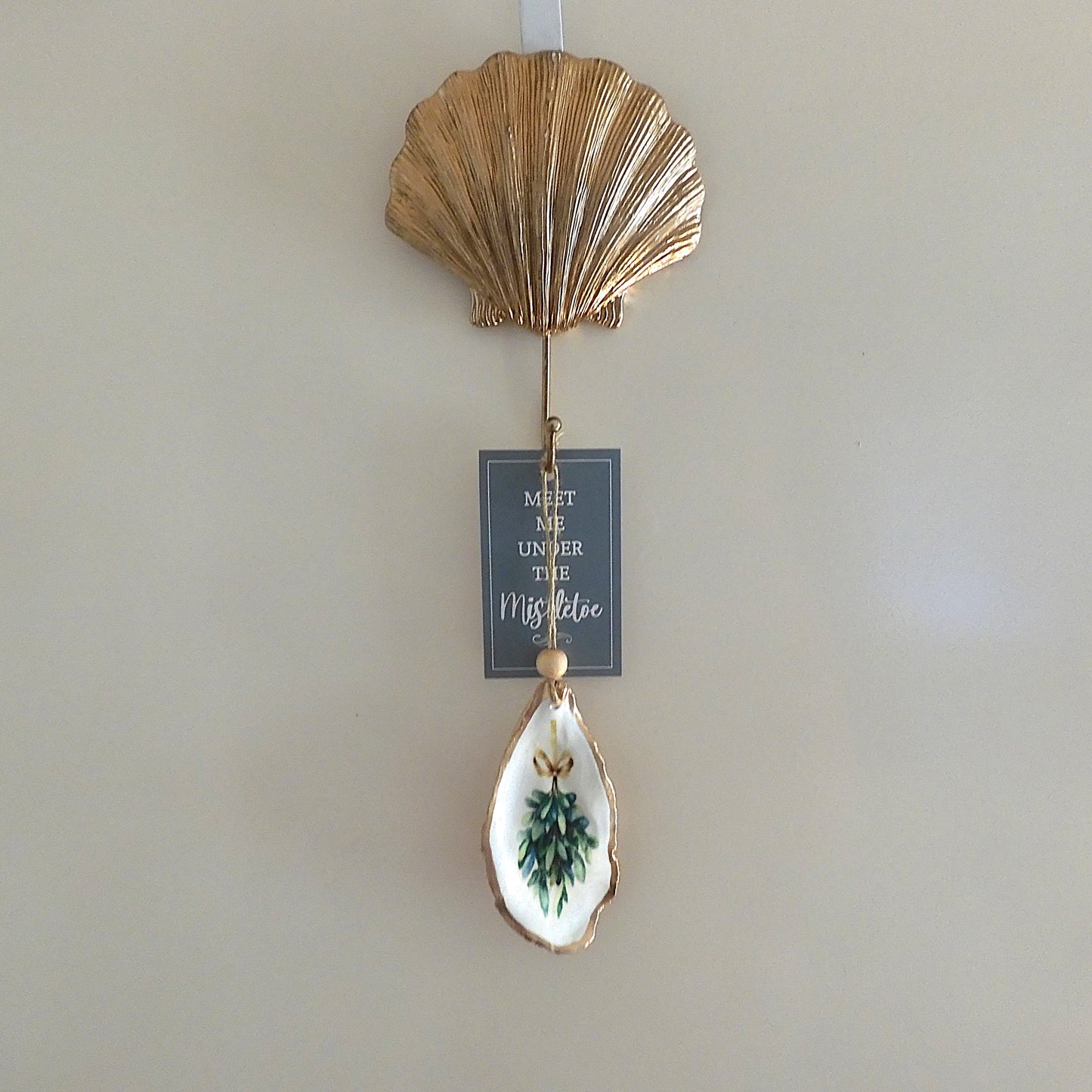 HANGING OYSTER SHELL CHRISTMAS ORNAMENT 'Meet me under the Mistletoe'