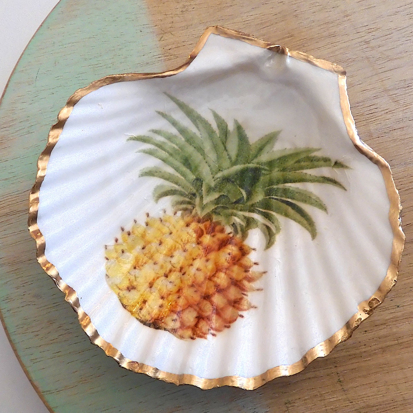 SCALLOP TRINKET DISH 'PINEAPPLE'