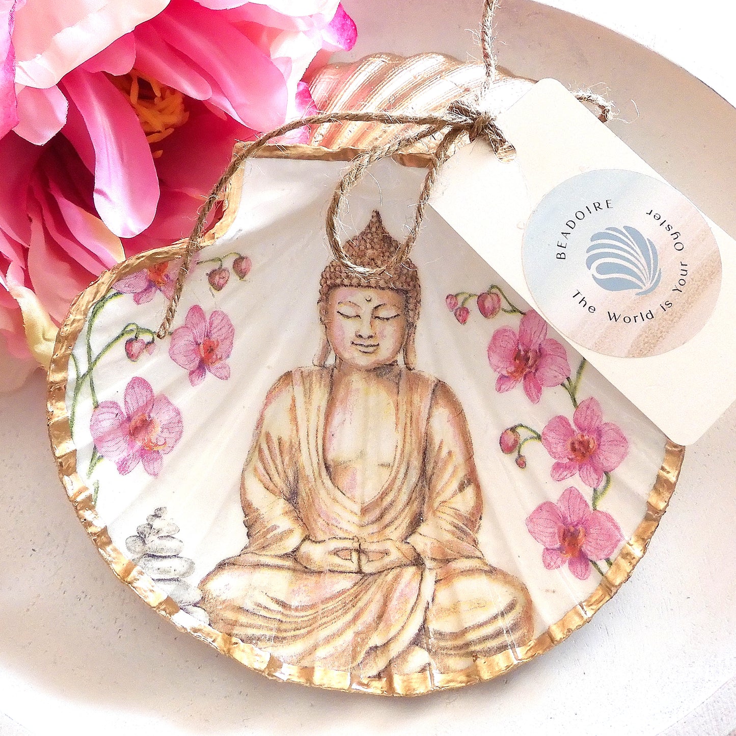 SCALLOP TRINKET DISH 'BUDDHA MEDITATION'