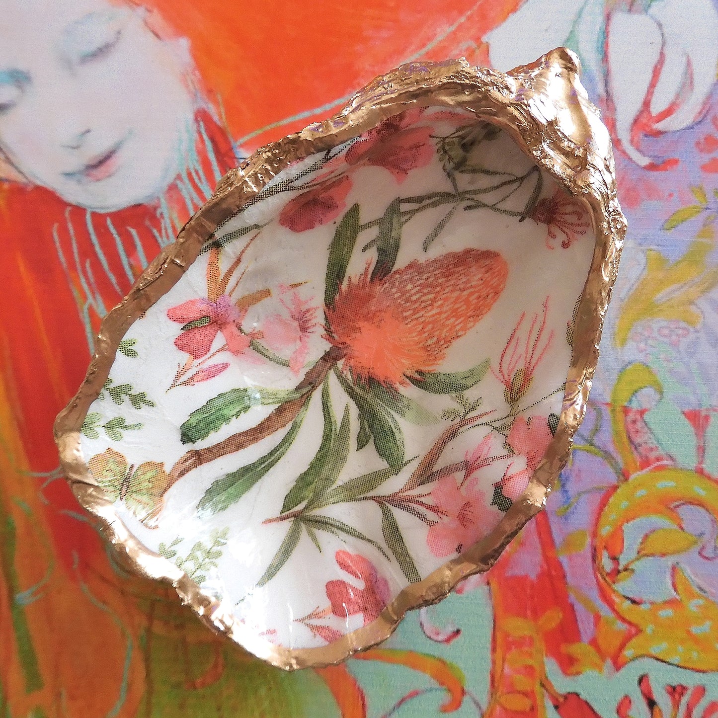 OYSTER SHELL TRINKET DISH XL - PINK BUSH FLOWERS