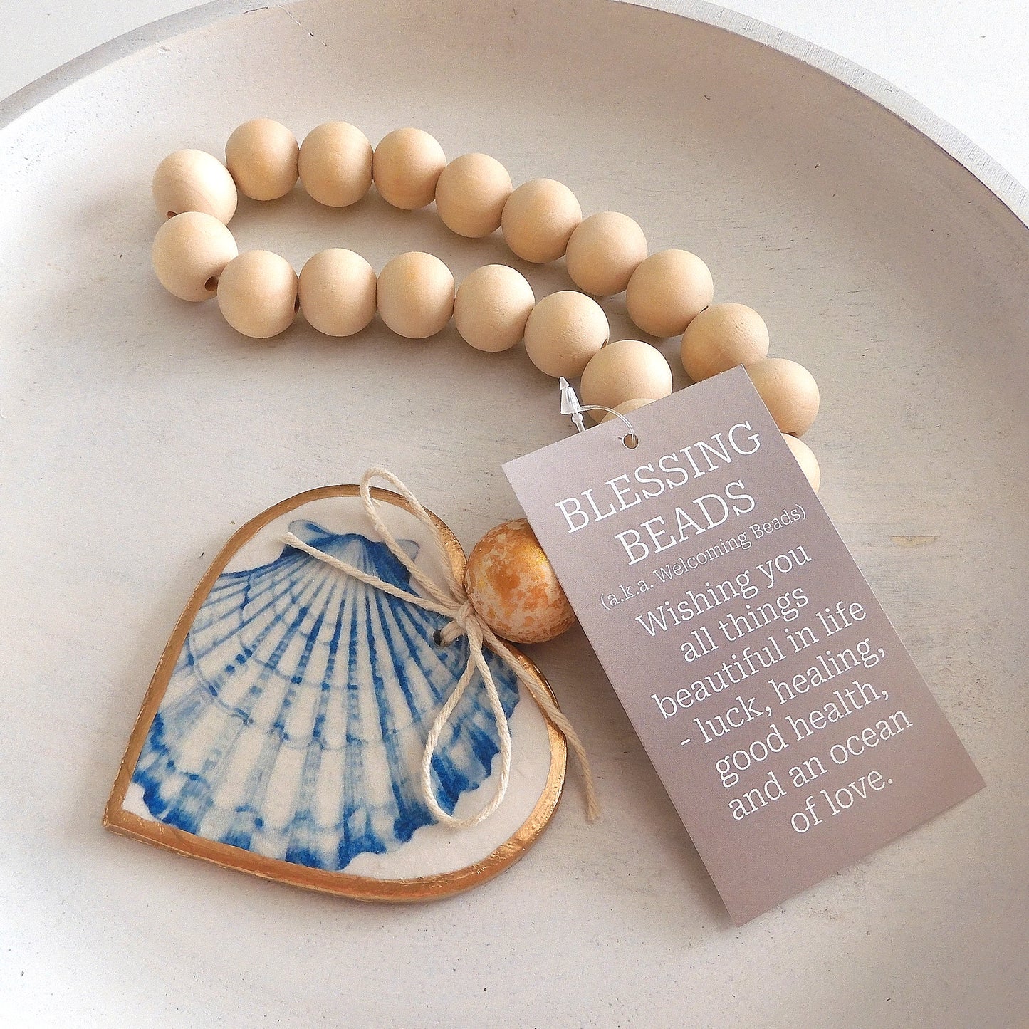 HEART BLESSING BEADS HANGER - SCALLOP SHELL LARGE