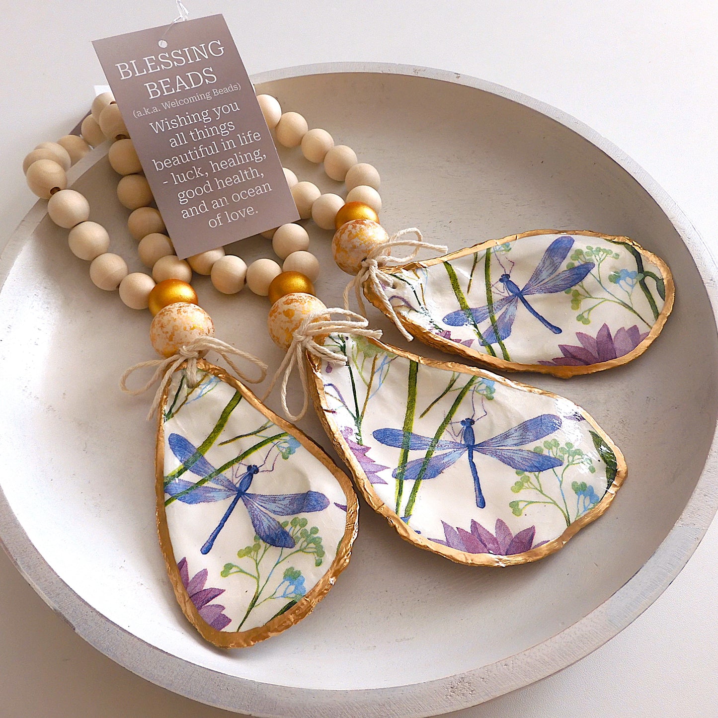 OYSTER SHELL BLESSING BEADS HANGER 12-13cm SHELL 'DRAGONFLY'