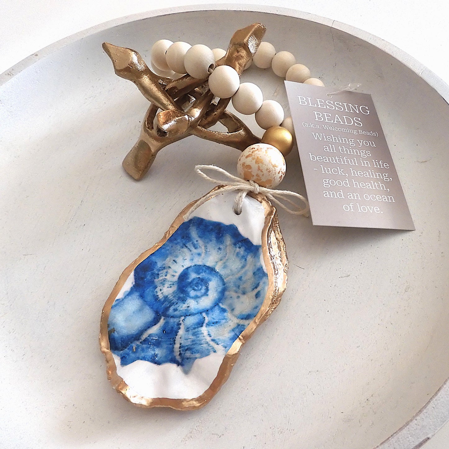OYSTER SHELL BLESSING BEADS HANGER 12-13cm SHELL 'NAUTILUS BLUE'