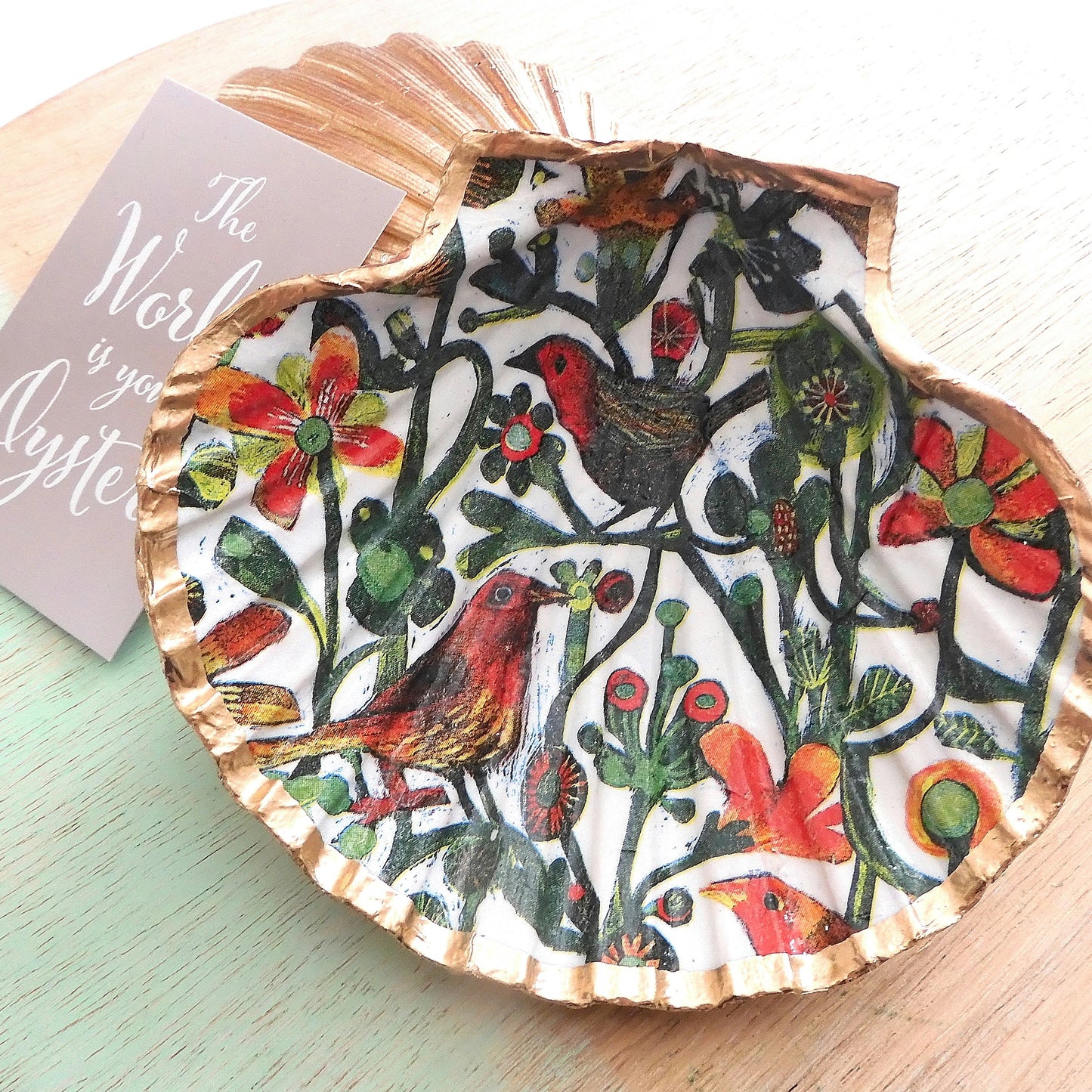 SCALLOP TRINKET DISH - 'BIRDS IN THE BUSH'