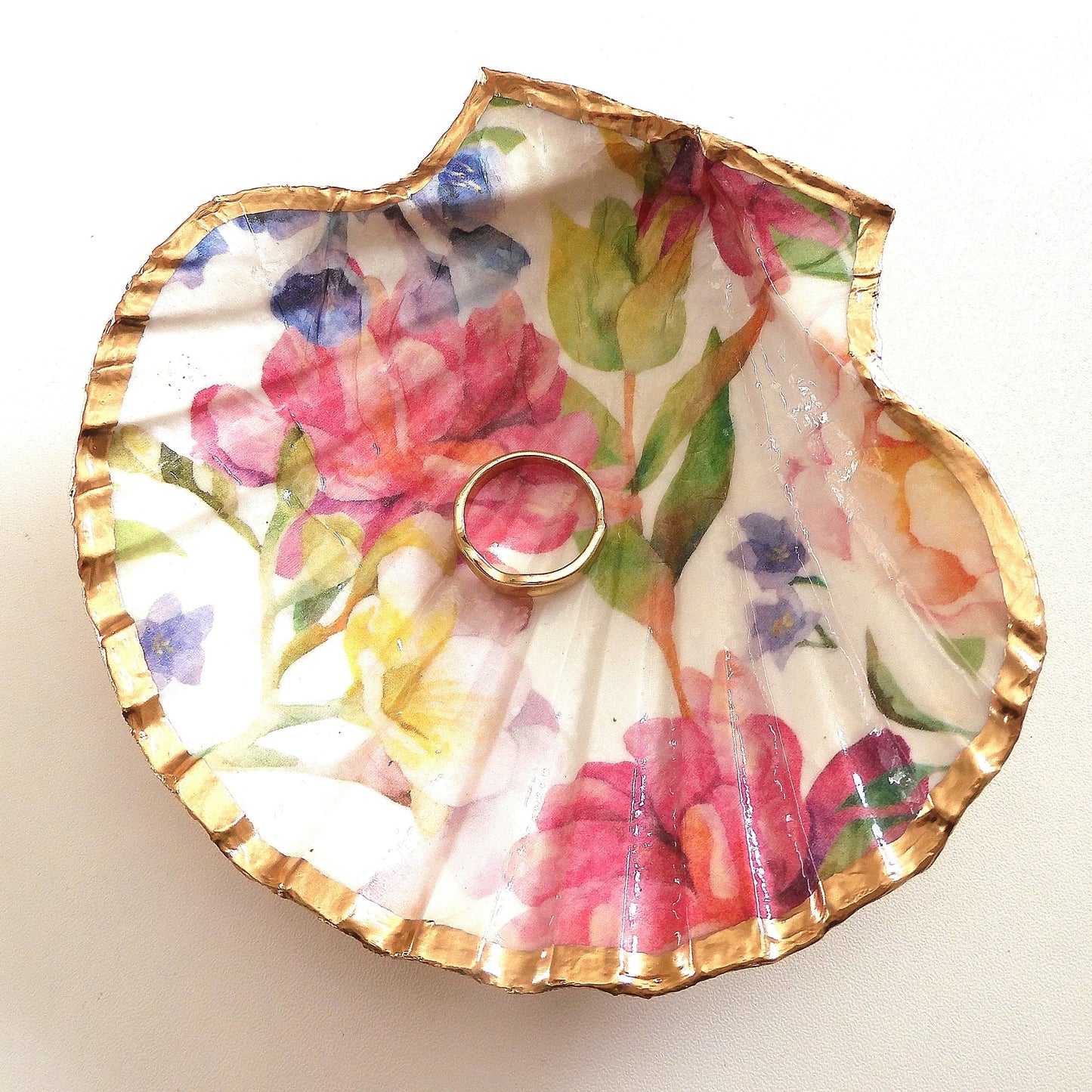 SCALLOP TRINKET DISH JEWELLERY HOLDER - 'SPRING HAS SPRUNG'