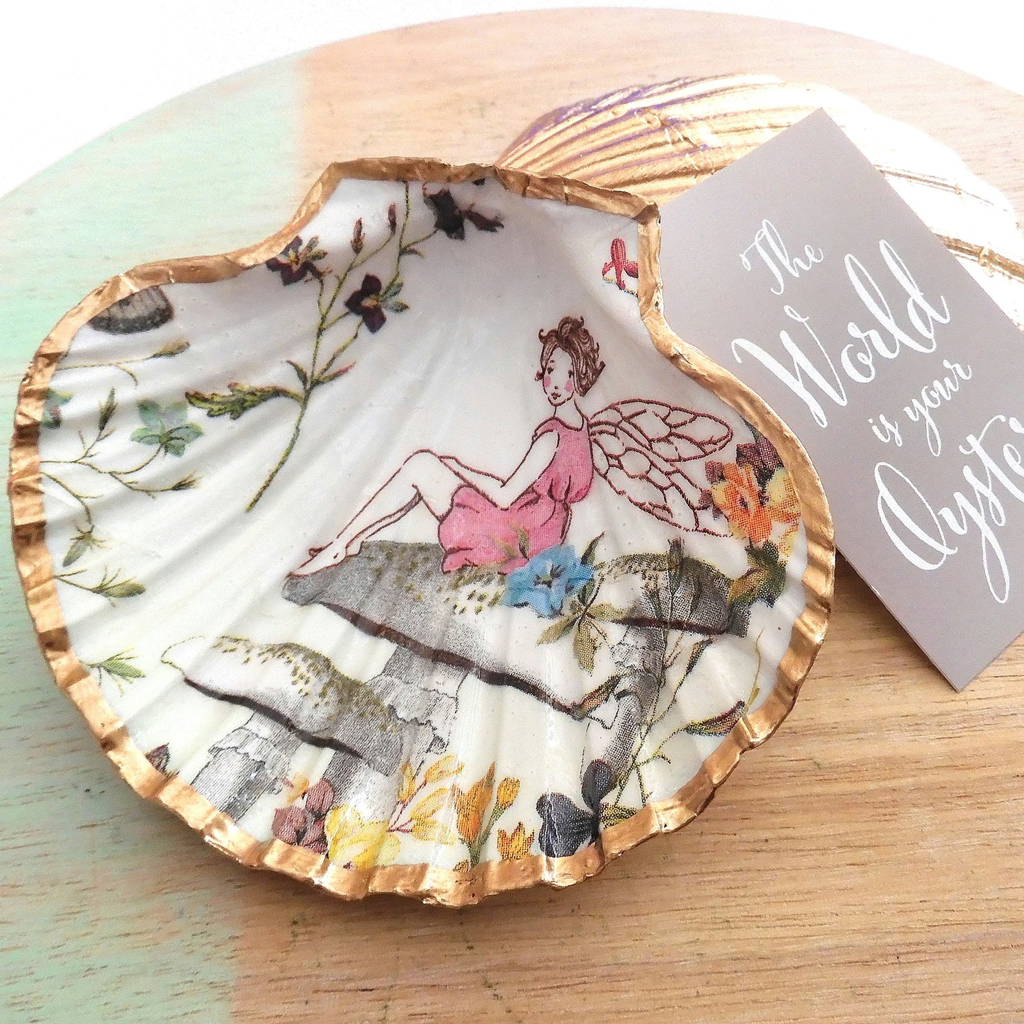 SCALLOP TRINKET DISH JEWELLERY HOLDER - 'FAIRYLAND'