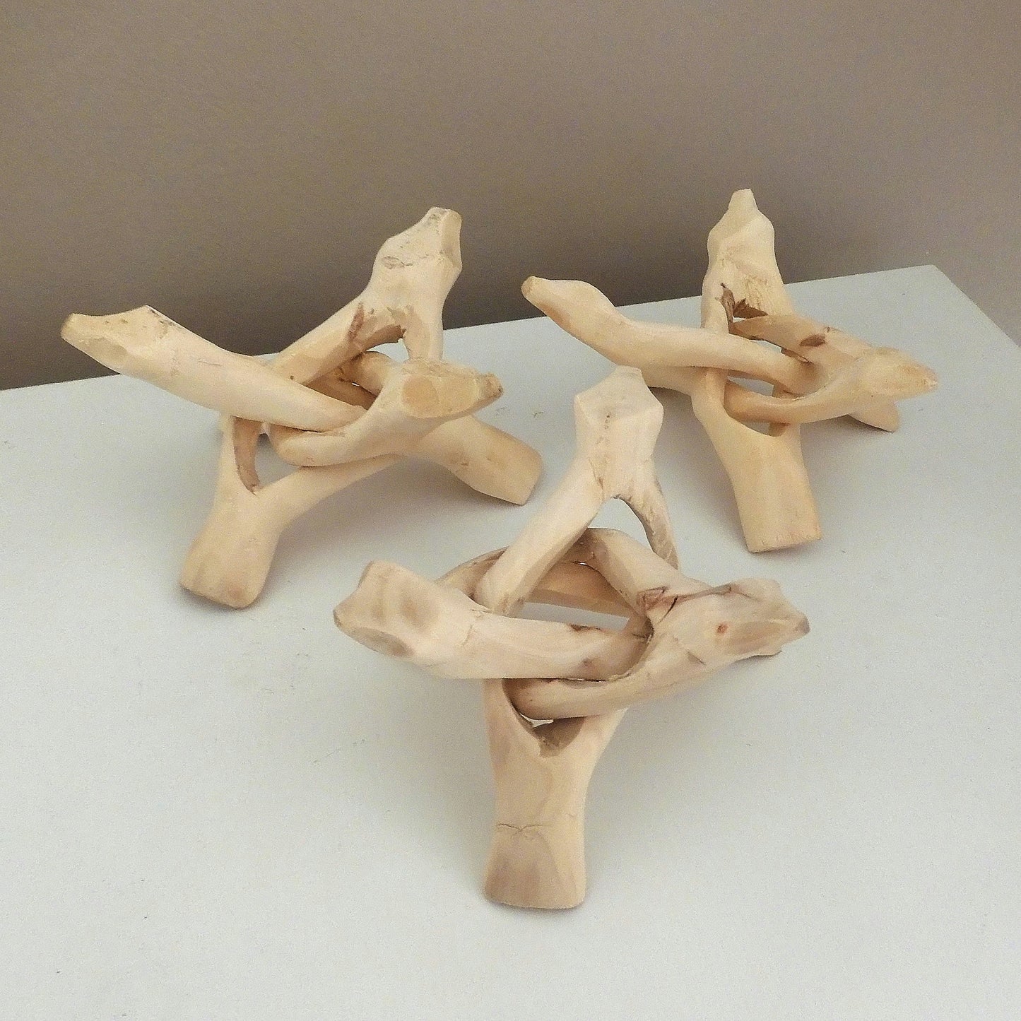 'DRIFTWOOD' STYLE TRIPOD STAND FOR BOWLS & TRINKET DISHES