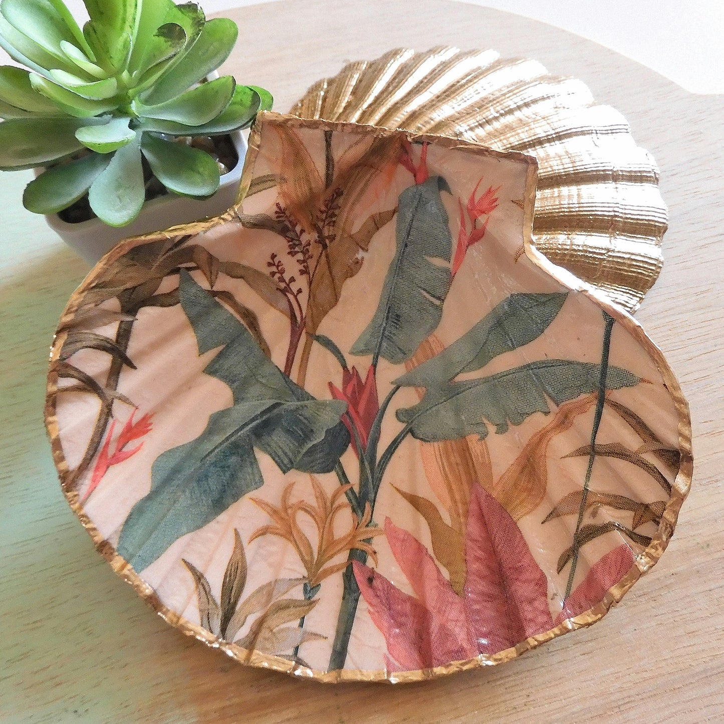 SCALLOP TRINKET DISH JEWELLERY HOLDER 'JUNGLE SUNSET'