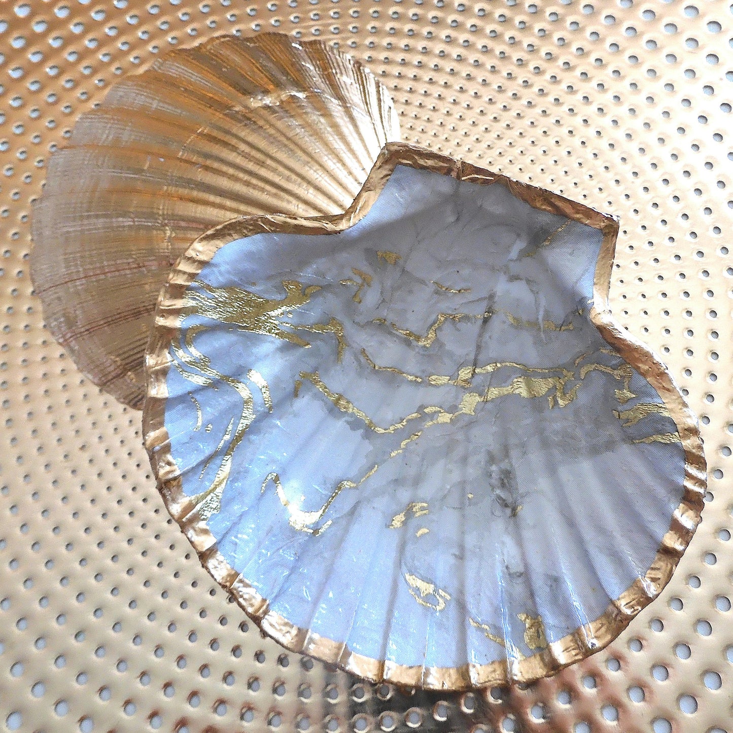 SCALLOP TRINKET DISH JEWELLERY HOLDER 'GOLD MARBLE'