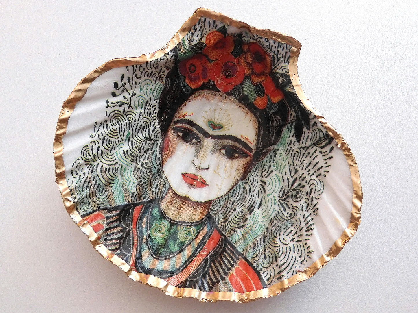 SCALLOP SHELL TRINKET DISH 'FRIDA'