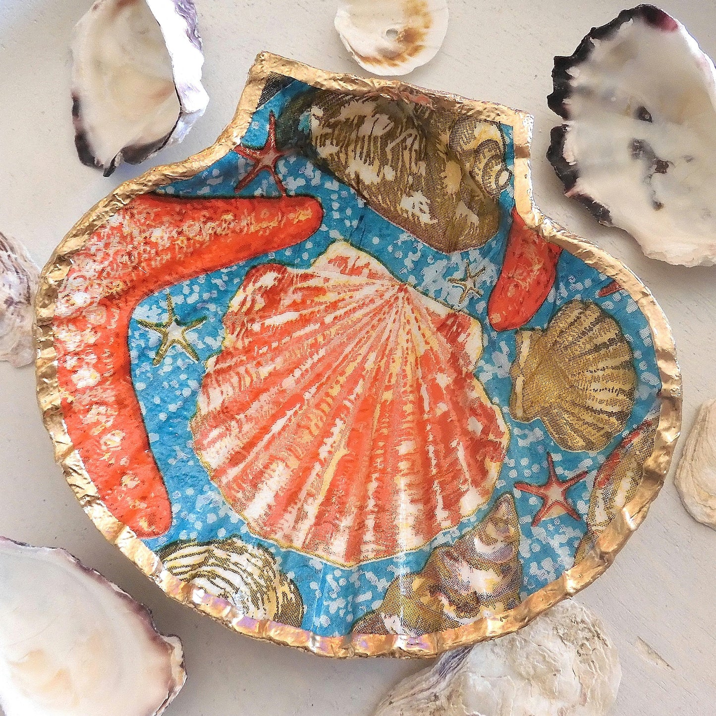 SCALLOP TRINKET DISH JEWELLERY HOLDER - 'SHE SELLS SEA SHELLS'