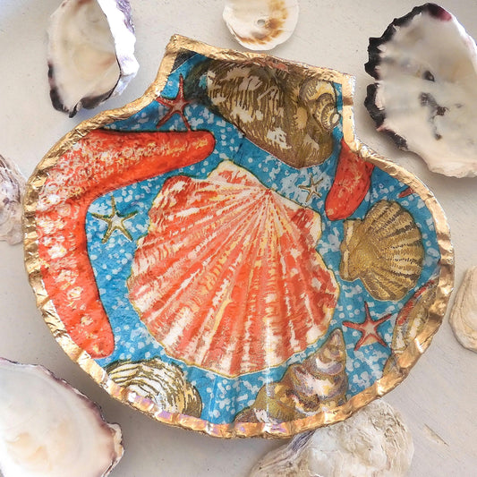 SCALLOP TRINKET DISH JEWELLERY HOLDER - 'SHE SELLS SEA SHELLS'