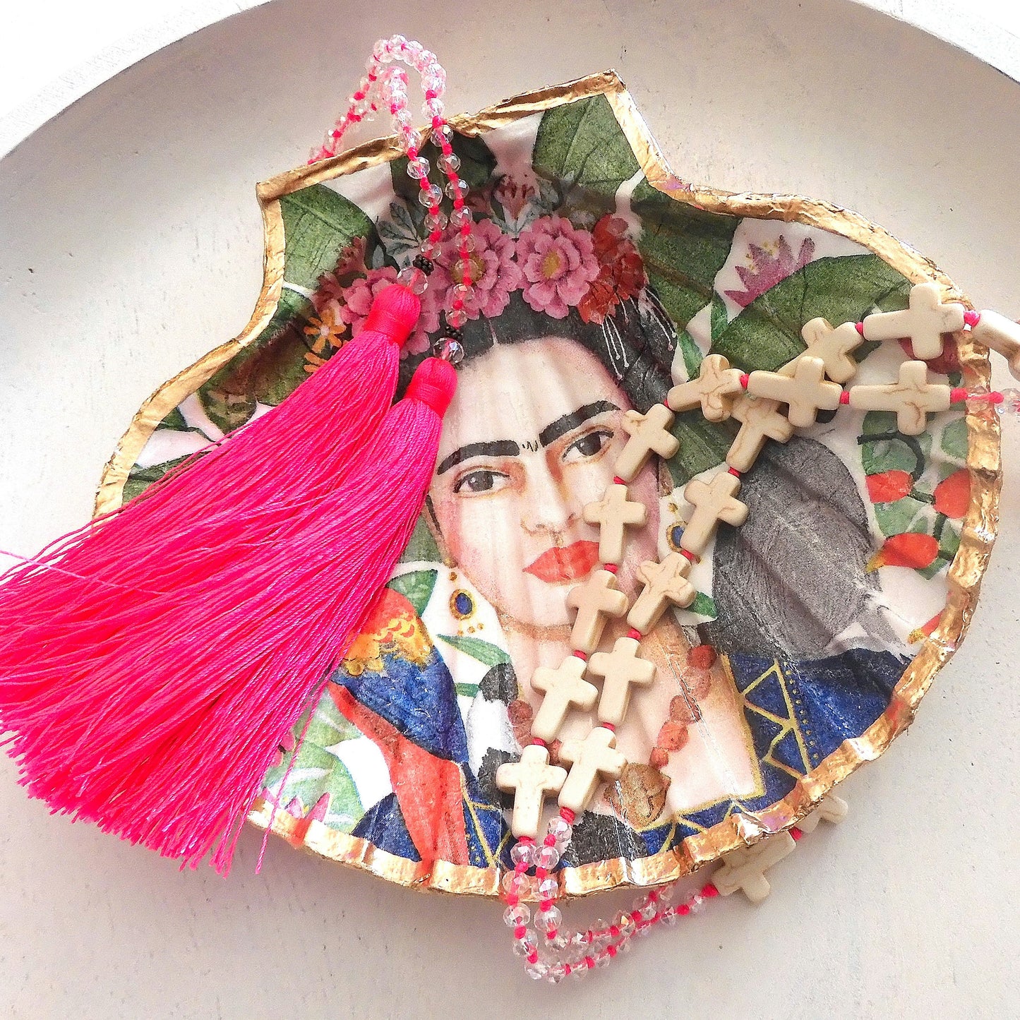 SCALLOP TRINKET DISH JEWELLERY HOLDER - 'FRIDA LIMITED EDITION'