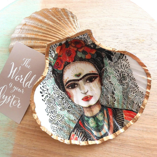 SCALLOP SHELL TRINKET DISH 'FRIDA'