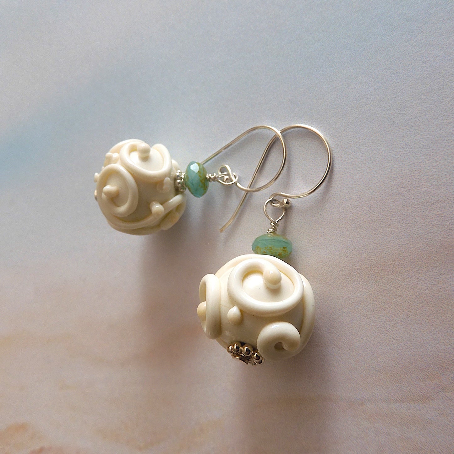 LAMPWORK GLASS BEAD EARRINGS 'WHITE CORAL'