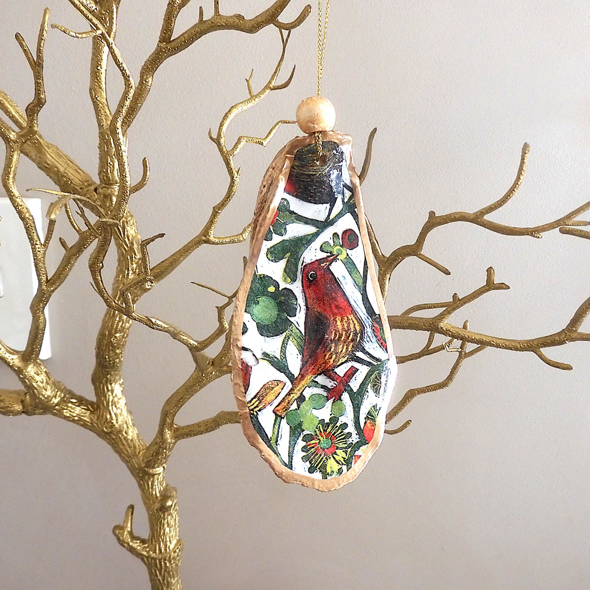 HANGING OYSTER SHELL CHRISTMAS ORNAMENT ' Partridge in a Pear Tree'