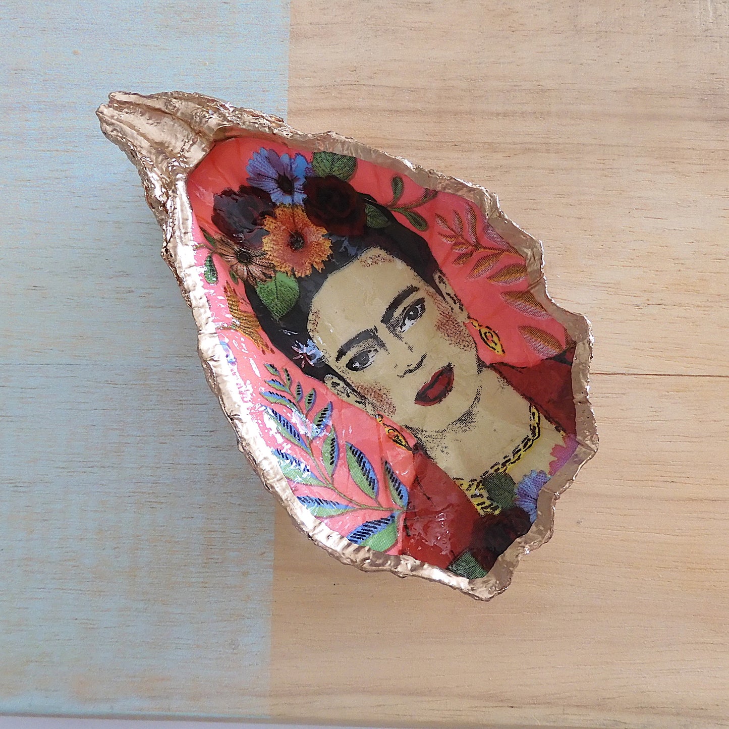 OYSTER SHELL TRINKET DISH XL - FRIDA
