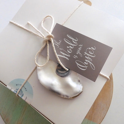 OYSTER LOVERS GIFT HAMPER - 'The World is your Oyster'