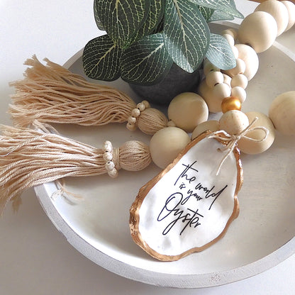 OYSTER SHELL BLESSING BEADS HANGER 12-13cm Shell "The World is Your Oyster'