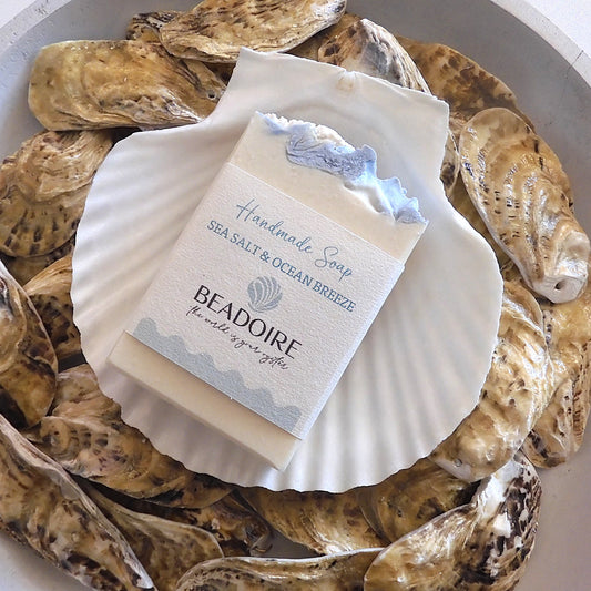 SEA SALT & OCEAN BREEZE SOAP BLOCK ON SCALLOP SOAP DISH