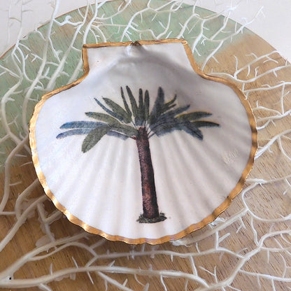 SCALLOP TRINKET DISH 'ISLAND PALM'