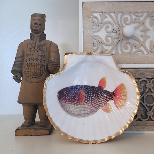 SCALLOP TRINKET DISH 'BLOWFISH'