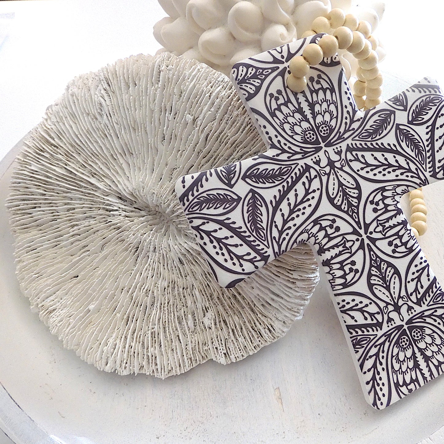 COASTAL STYLE CORAL MUSHROOM DECOR SHELL