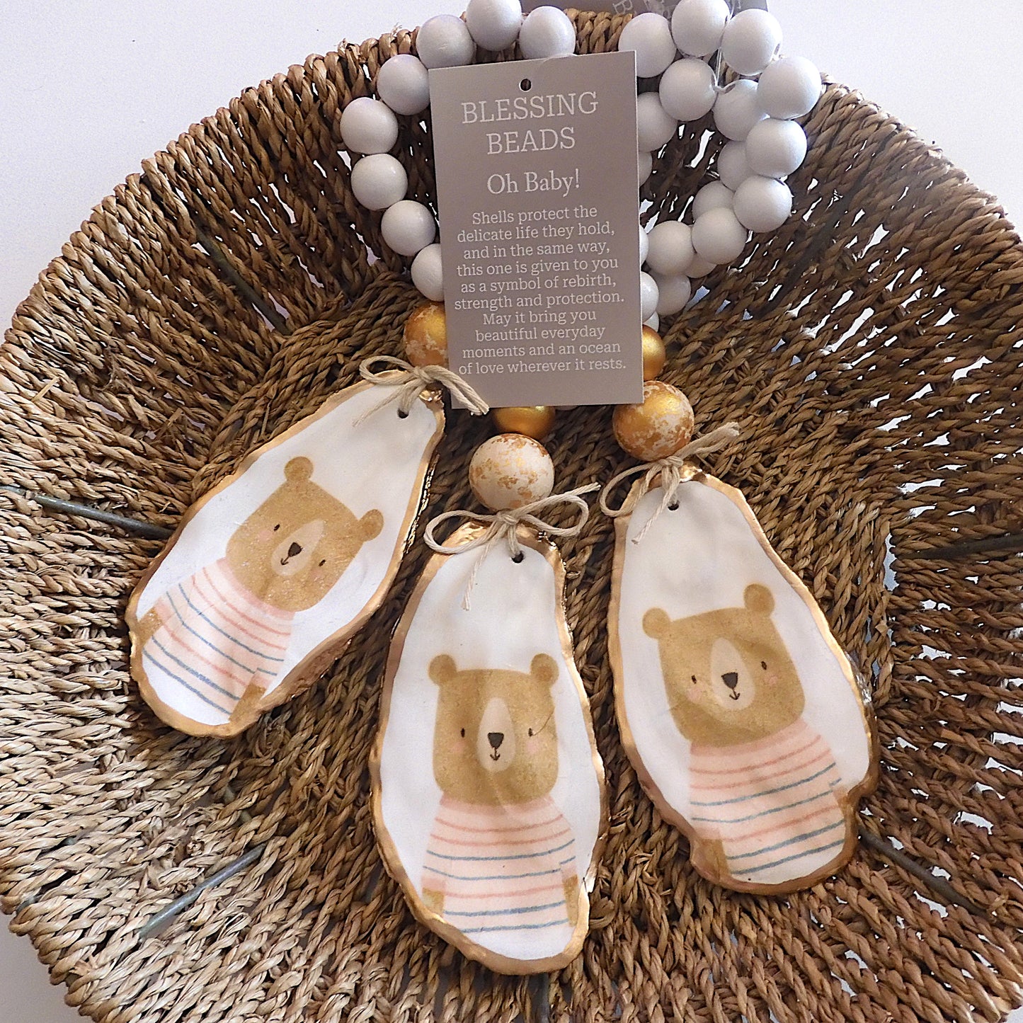 OYSTER SHELL BLESSING BEADS HANGER 12-13cm SHELL 'NEW BABY'