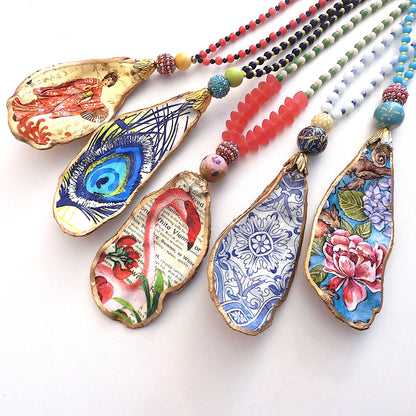 UPCYCLED OYSTER SHELL PENDANT NECKLACE - Peacock Feather