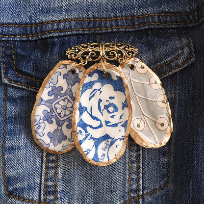 OYSTER SHELL QUIRKY PENDANT BROOCH - BLUE BAYOU