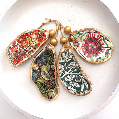 HANGING OYSTER SHELL CHRISTMAS ORNAMENT 'ASSORTED DESIGNS'