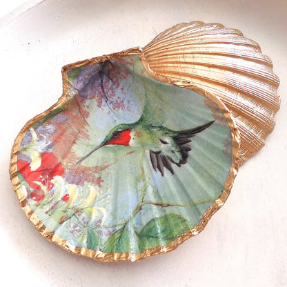 SCALLOP TRINKET DISH 'HUMMINGBIRD'