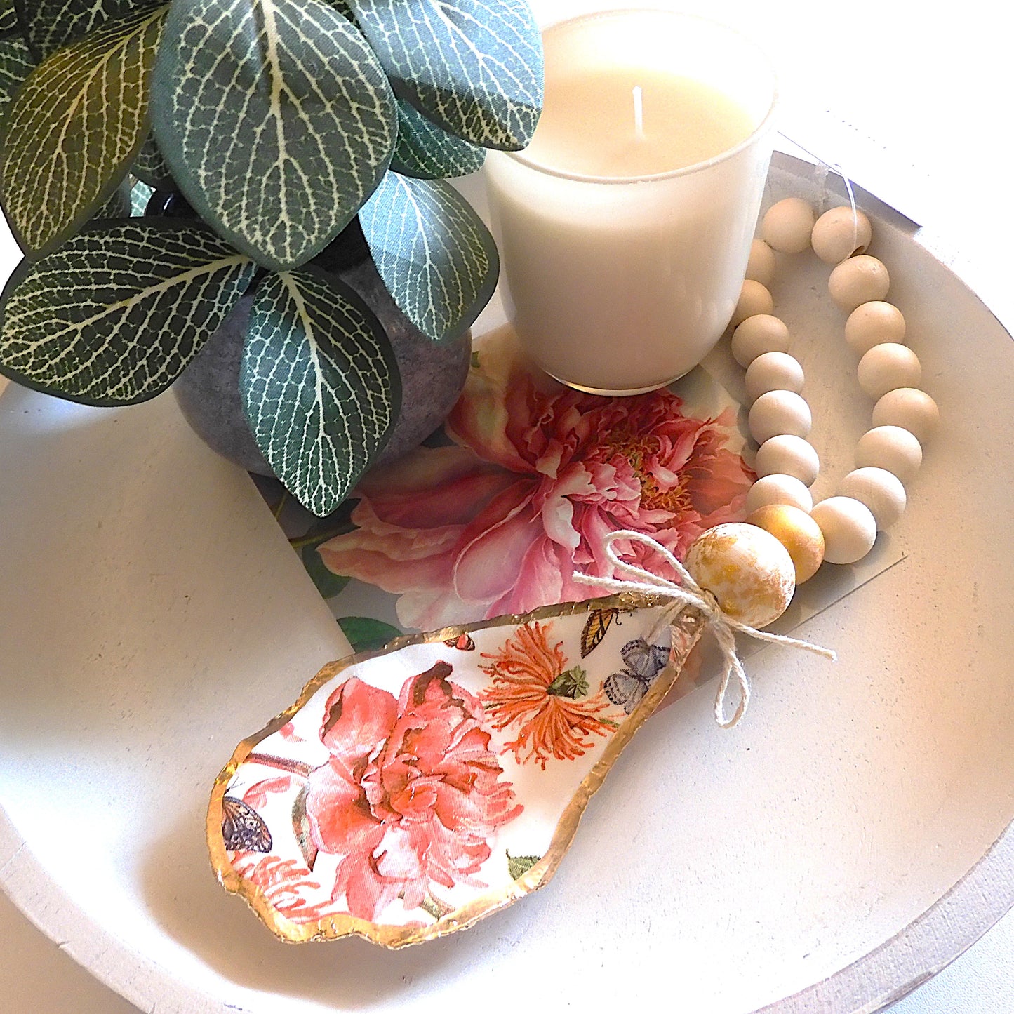 OYSTER SHELL BLESSING BEADS HANGER 12-13cm SHELL 'CHINESE PEONY'